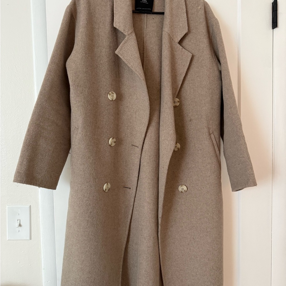 ZARA  Wool-Blend Double-Breasted Coat in Taupe